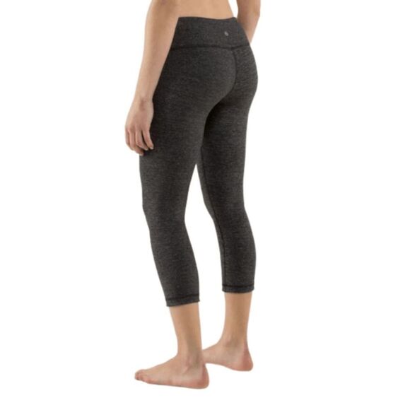 LULULEMON ATHLETICA Wunder Under Crop in Wee Stripe Black Heathered Black/Black